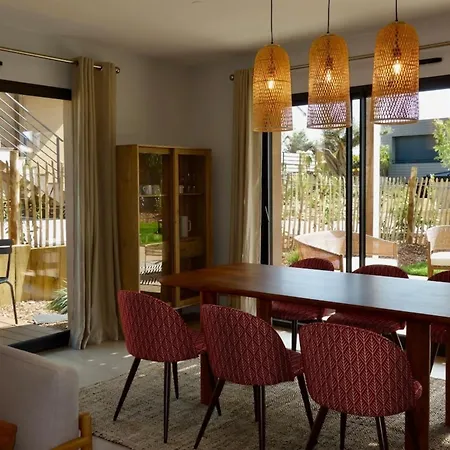 Сasa de vacaciones Very Pretty House 2 Minutes Walk From The Barneville-Carteret